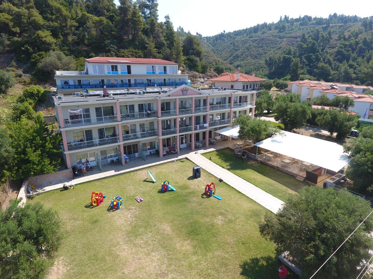 Crown Hotel Nea Skioni Esterno foto