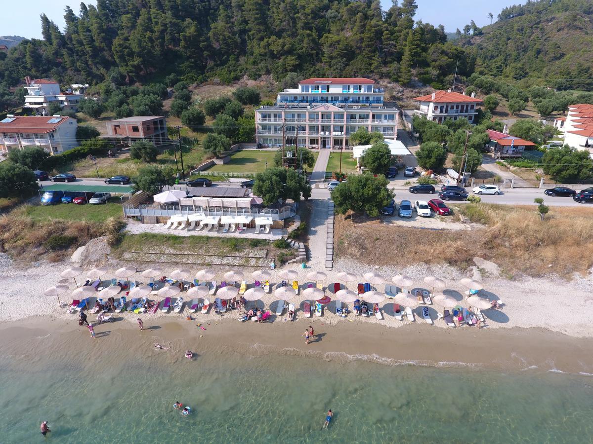 Crown Hotel Nea Skioni Esterno foto
